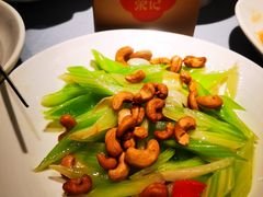 -吴越荣记苏州菜·松鼠桂鱼 100% 活鱼现做(月光码头店)