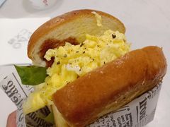 培根厚蛋三明治-仁义涵西餐·咖啡(中华巴洛克店)