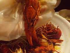 -龙巢盱眙龙虾·牛蛙·烧烤宵夜(八卦岭店)