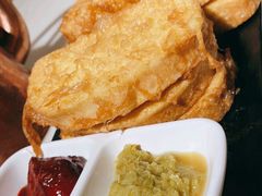 裹蛋馒头片-小吊梨汤·北京菜·烤鸭(鸟巢店)