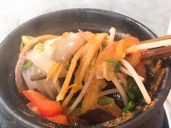 -李记特色罐罐米线(重庆中环大厦店)