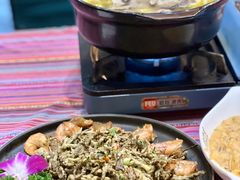 普洱茶焗大虾-香巴拉云南餐厅(华莱坞店)