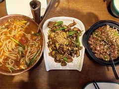 -觅山云南菜(泊富ICITY店)