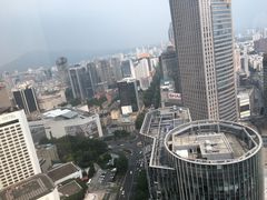 -南京金鹰皇冠假日酒店