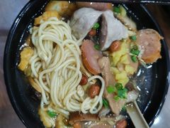 -阿芬卤面(花巷店)