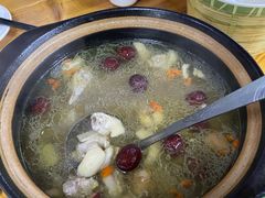 无花果浸鸡-花悦农庄 | 烧鸡·竹筒饭(沙迳高沙温泉香溪堡店)