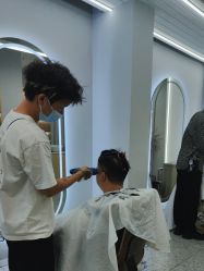 -D.G造型·烫发染发接发