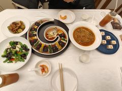 -品海楼·大连海胆锅贴馆(东港店)