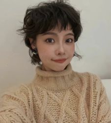 -BULB STUDIO 巴柏明星发型工作室