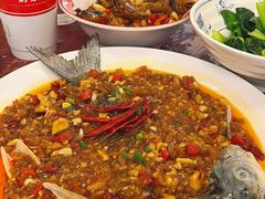 油浸鱼-羊子两室一厅(八一广场店)