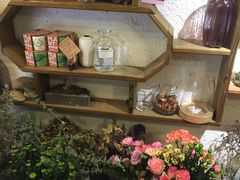 -西关84·History·Art·Cafe