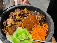 牛五花石锅拌饭-韩宫宴烤肉·料理(大宁国际店)