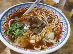 -鑫花溪牛肉米粉(人民广场店)