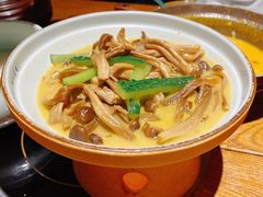 -吃饭皇帝大土家民族菜(正大广场店)