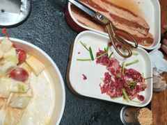 -金三顺韩式炭火烤肉店(中华路店)
