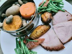 -亮马河饭店翠雅咖啡厅