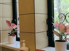 -红房子西菜馆(淮海中路店)