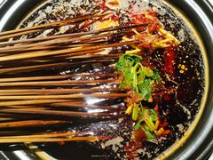 -钢管厂五区小郡肝串串香(奥克斯广场锦城万达店)