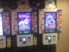 -麦当劳(军博店)