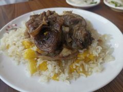 -哈密瓜抓饭(四平路店)