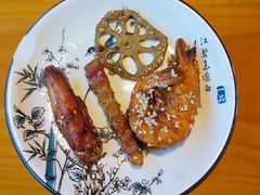 大虾鸡翅-民食香·腊排骨野生菌美食(木府店)