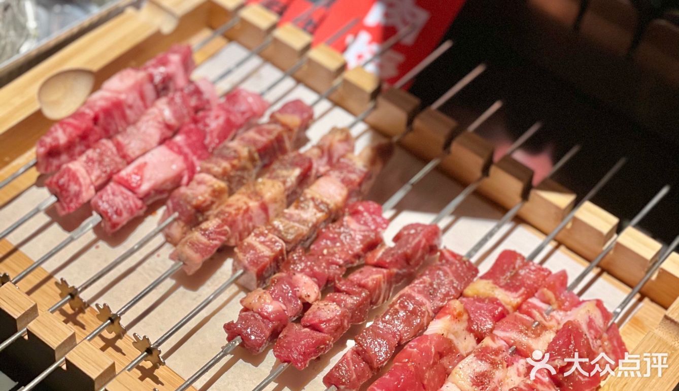 一家奶甜品/饮品很好吃的烧烤店