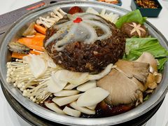 -百年石锅饭(阿里郎美食街店)