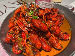 -巴厘龙虾·榜首油焖大虾(音乐学院·沿江酒馆店)