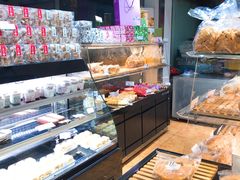 面包甜点陈列柜-好利来(彩香店)