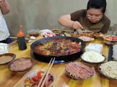 -黄潇洒老火锅(九眼桥宏济巷店)