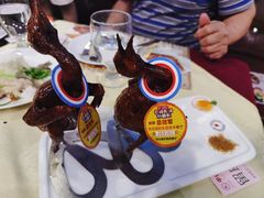 脆皮嫩香乳鸽-威尼斯西餐厅(扬名广场店)