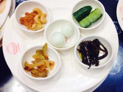 -桥香园云南过桥米线(金马碧鸡店)