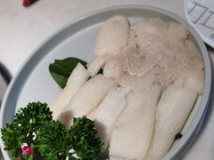 竹荪一家亲例-煲宫猪肚鸡(晶品店)