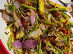 -乡土黄·鲜牛肉火锅·小龙虾(兴业街店)