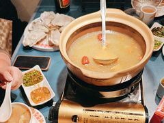 -邹开喜·小海鲜醉鸡煲·潮汕鲜切牛肉店(襄阳北路店)