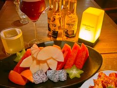 -FOUR PLAY BAR