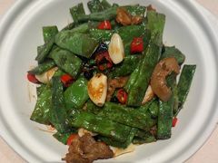 -八府香鸭·啫啫煲(华山路店)