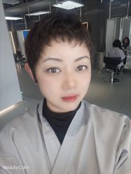 -苑苑发型设计