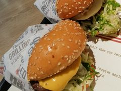 -The Habit Burger Grill 哈比特汉堡(复兴soho店)