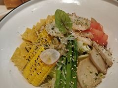 鸡肉大虾鲜蔬波奇碗-西堤牛排(南京龙江店)