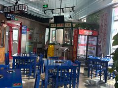 -马路边边串串香(空港新苑店)