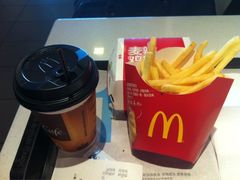 -麦当劳(南京南站站外店)