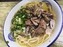 -张记老成都杂酱面红油水饺(南虹雅园店)