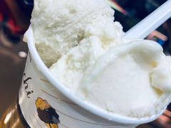 venchi明星冰淇淋-VENCHI 闻绮(北京国贸商城店)