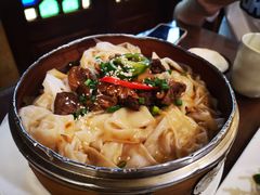 牛腩蒸陈村粉-黄但记老店·陈村粉食府