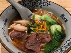 -俏凤凰(美林M·LIVE天地东座店)