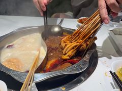 -佰人王串串香火锅(洋珠巷店)