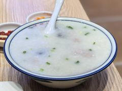 滑蛋瘦肉粥-荔银肠粉·非遗手藝(夫子庙店)