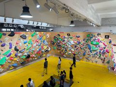 -问山MountQuest攀岩馆