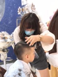 -SoSweet香港专业儿童美发沙龙(IFS国际金融店/春熙路店)